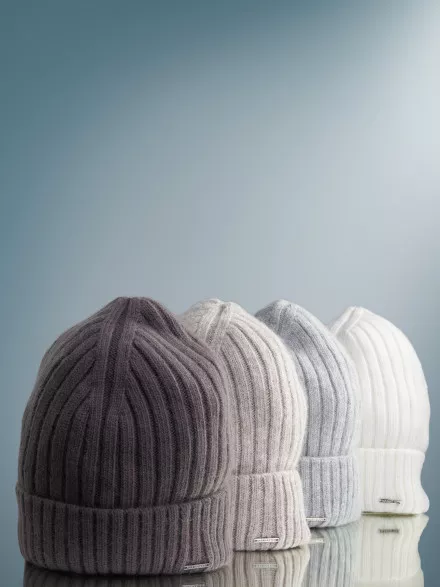 Шапка женская 11542 MARHATTER кофе (56-58) Шапка женская 11542 MARHATTER кофе (56-58)