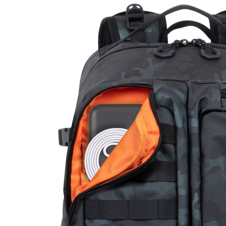 Рюкзак для ноутбука 17.3" RIVACASE, 7661 navy camo Рюкзак для ноутбука 17.3" RIVACASE, 7661 navy camo