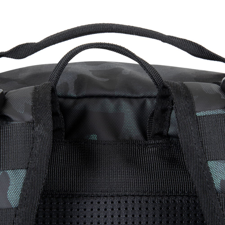 Рюкзак для ноутбука 17.3" RIVACASE, 7661 navy camo Рюкзак для ноутбука 17.3" RIVACASE, 7661 navy camo