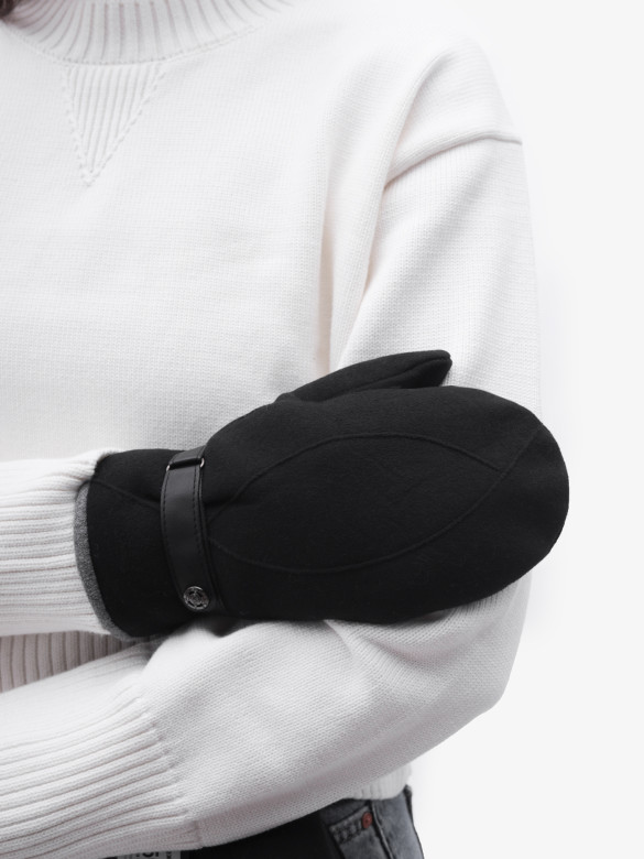 Варежки Мария (5.1)1340 черные Варежки Мария (5.1)1340 черные