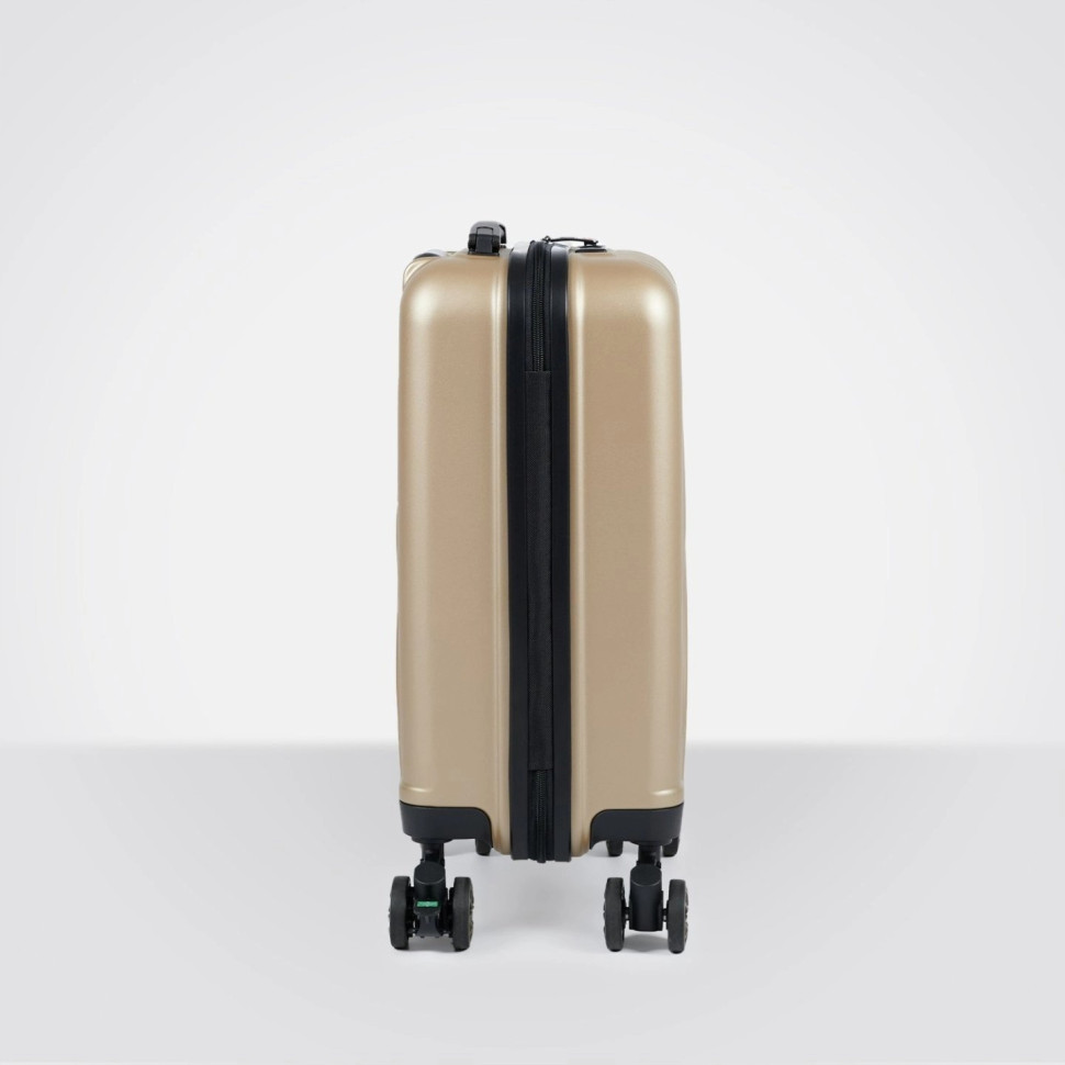 Чемодан Eberhart Phantom 15P-004 4 колеса золото Чемодан Eberhart Phantom 15P-004 4 колеса золото