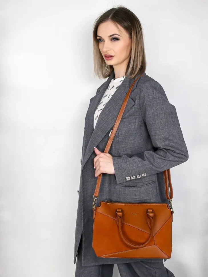 Сумка женская David Jones 7001-3 brown Сумка женская David Jones 7001-3 brown