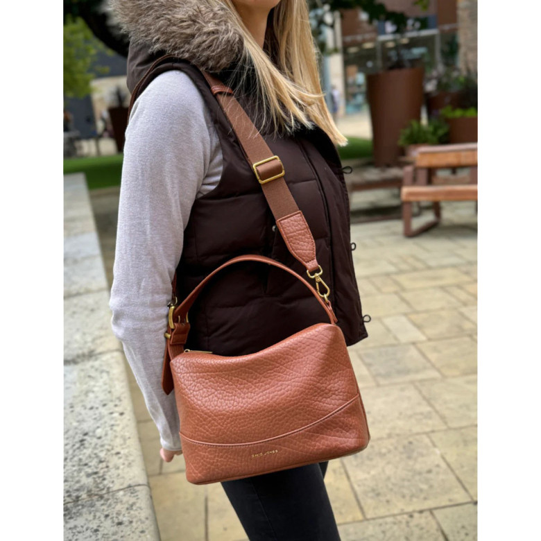 Сумка женская David Jones 7124 d.brown Сумка женская David Jones 7124 d.brown