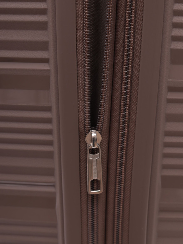 Чемодан Weina Б01-PP304 полипропилен Чемодан Weina Б01-PP304 полипропилен