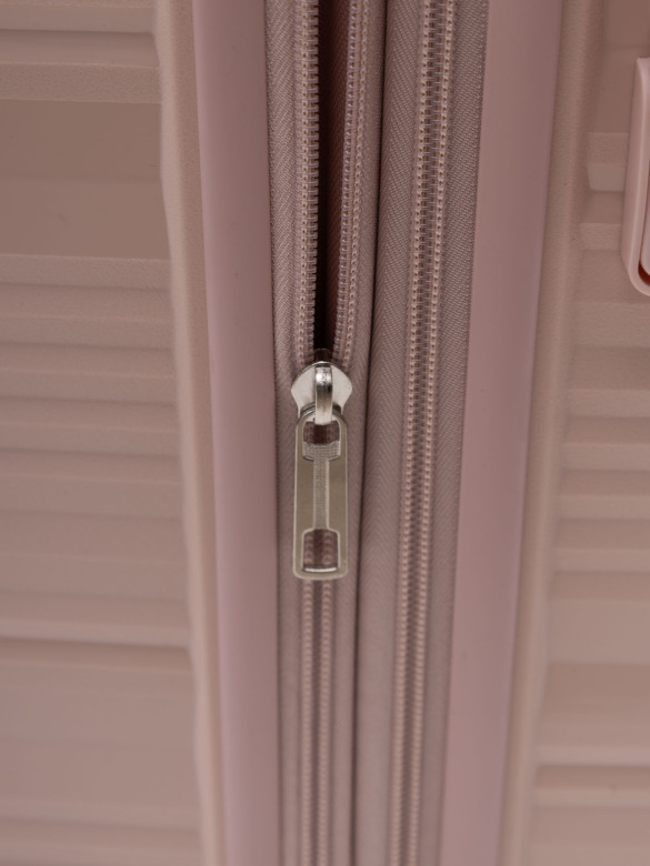 Чемодан Weina Б01-PP304 полипропилен Чемодан Weina Б01-PP304 полипропилен