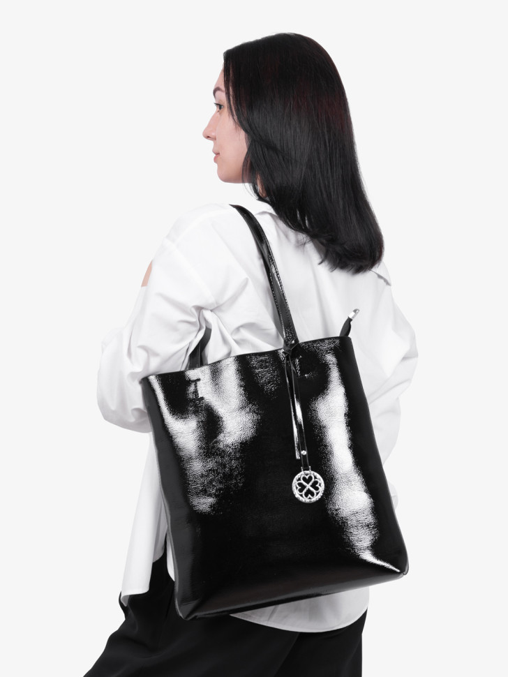 Сумка женская Baggins KDL-1300 лак черная Сумка женская Baggins KDL-1300 лак черная