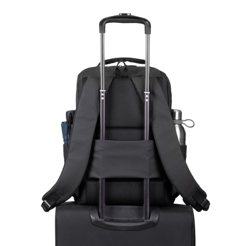 Рюкзак для ноутбука 15.6" RIVACASE, 8435 black ECO Рюкзак для ноутбука 15.6" RIVACASE, 8435 black ECO