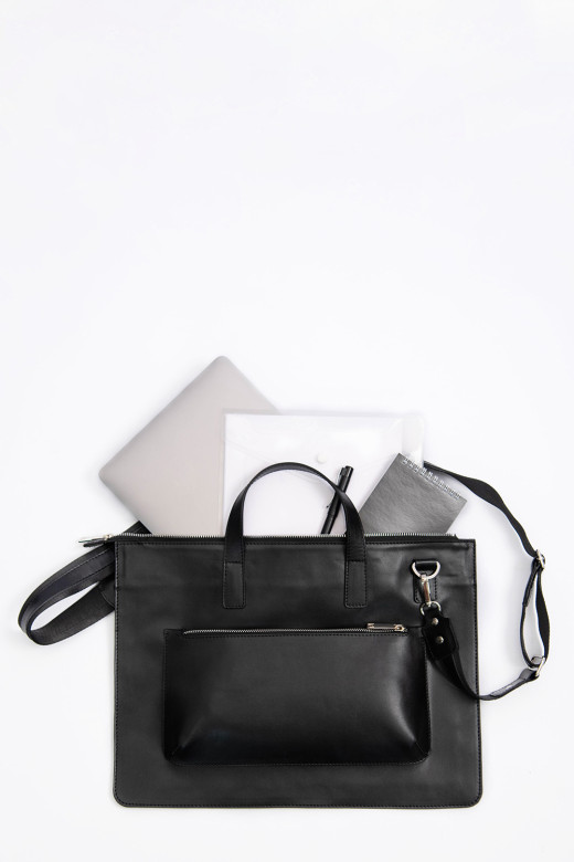 Сумка Protege Ц-580.8 черная гладкая