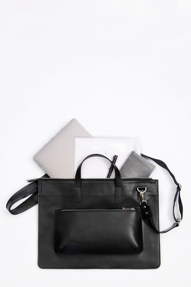 Сумка Protege Ц-580.8 черная гладкая Сумка Protege Ц-580.8 черная гладкая