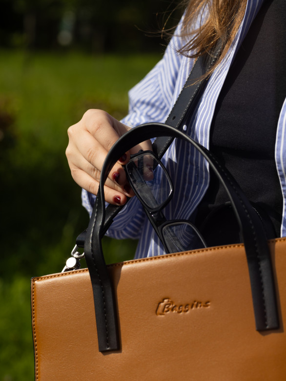 Сумка женская Baggins 58222 brown (8159-4001) Сумка женская Baggins 58222 brown (8159-4001)