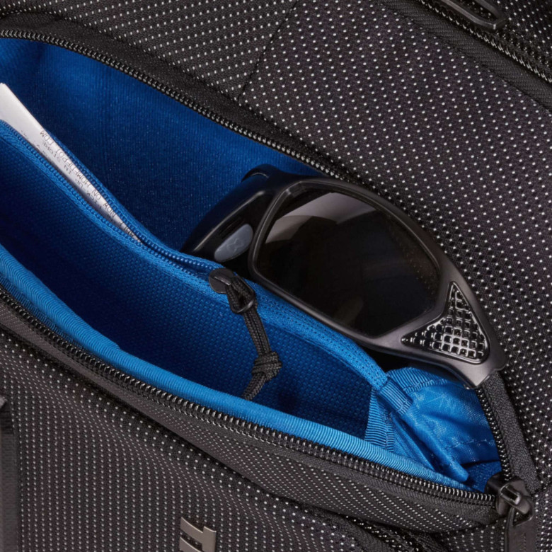 Рюкзак для ноутбука Thule Crossover 2 Backpack, 20L, Black Рюкзак для ноутбука Thule Crossover 2 Backpack, 20L, Black