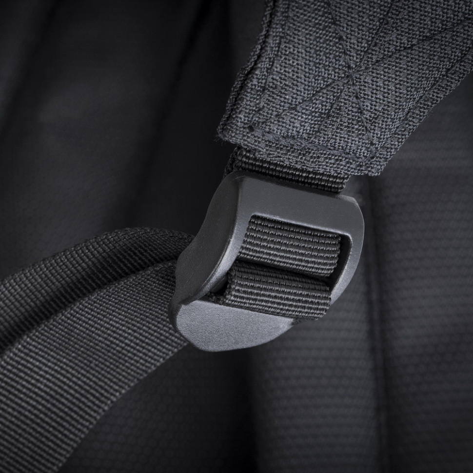 Рюкзак для ноутбука 15.6" RIVACASE, 8065 black Рюкзак для ноутбука 15.6" RIVACASE, 8065 black